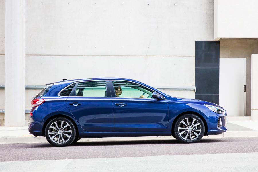  Hyundai i30 Premium 2017 года  (AU) (фото 23 из 25)